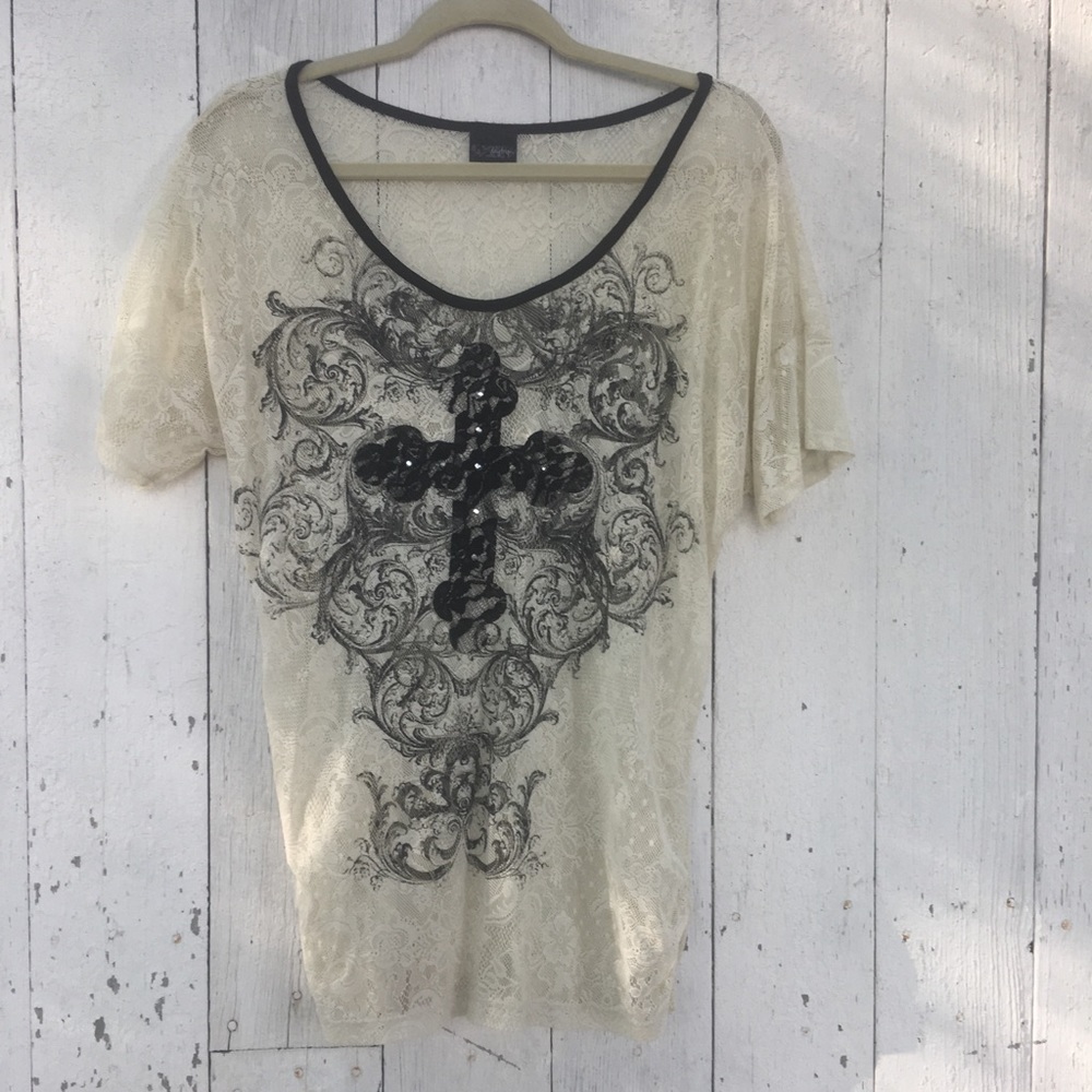 Daytrip l lace top. Cross. Ivory & black.